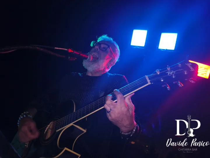 Davide Panico: Guitar at the Bar in the Lyrium Gallery – Photo 5
