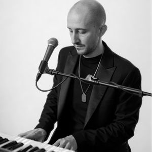 Alessandro Seno, immagine profilo su Lyrium