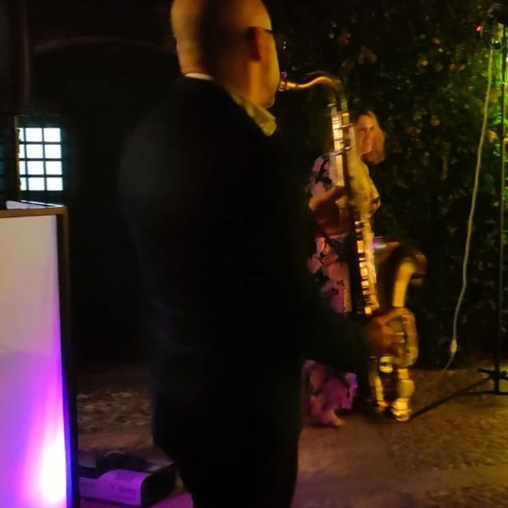 DjServices : musique et animations à la galerie Lyrium - Photo 4