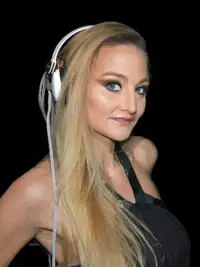 Foto profilo di DJ Fabrizia Corsi